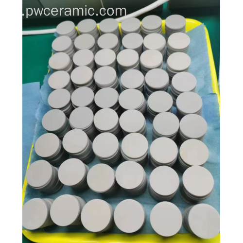 Aluminiumnitrid -Keramikscheibe